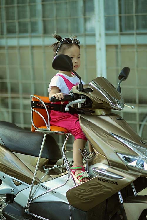 Ghế ngồi xe tay ga Homee 38 Ghe Ngoi Xe Tay Ga Homee (2)