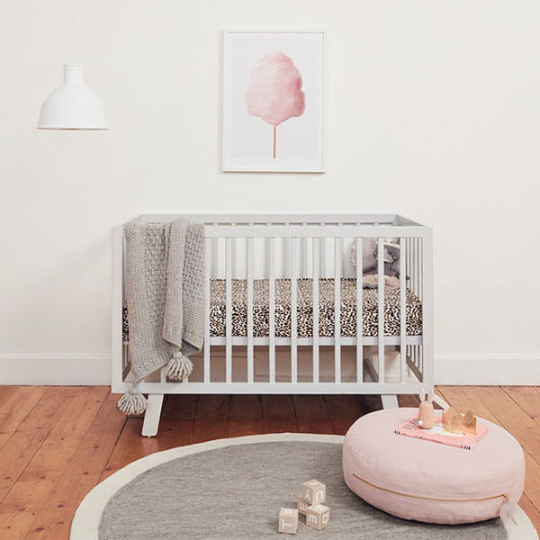 Giường cũi châu âu Euro 20 Giuong Cui Chau Au Euro (2)