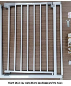 Cua Chan Cau Thang Yanis Khong Khoan Tuong (5)