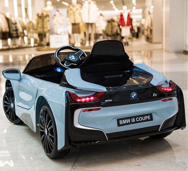 Xe Hoi Dien Bmw I8 (4)